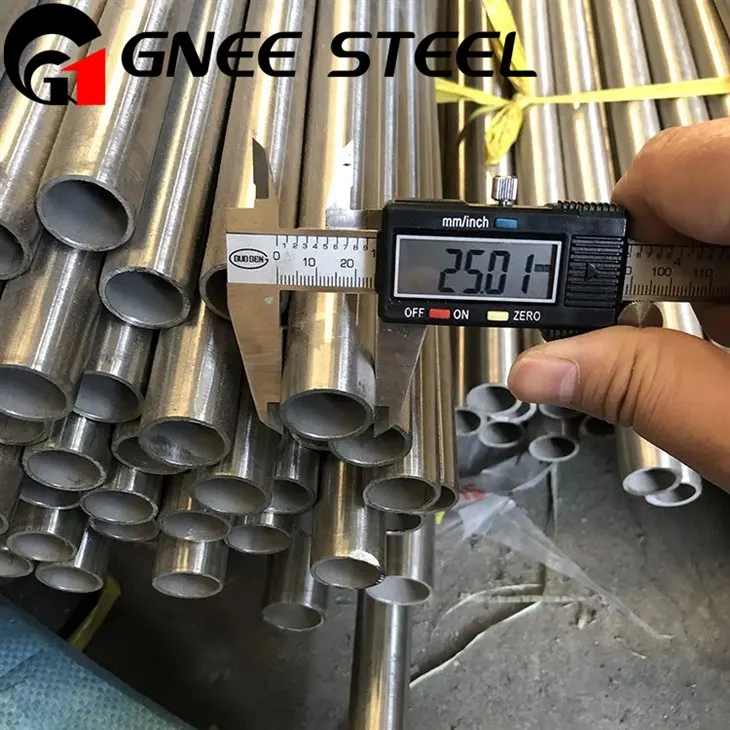 Duplex UNS N08020 UNS S32760 metalliseosputki